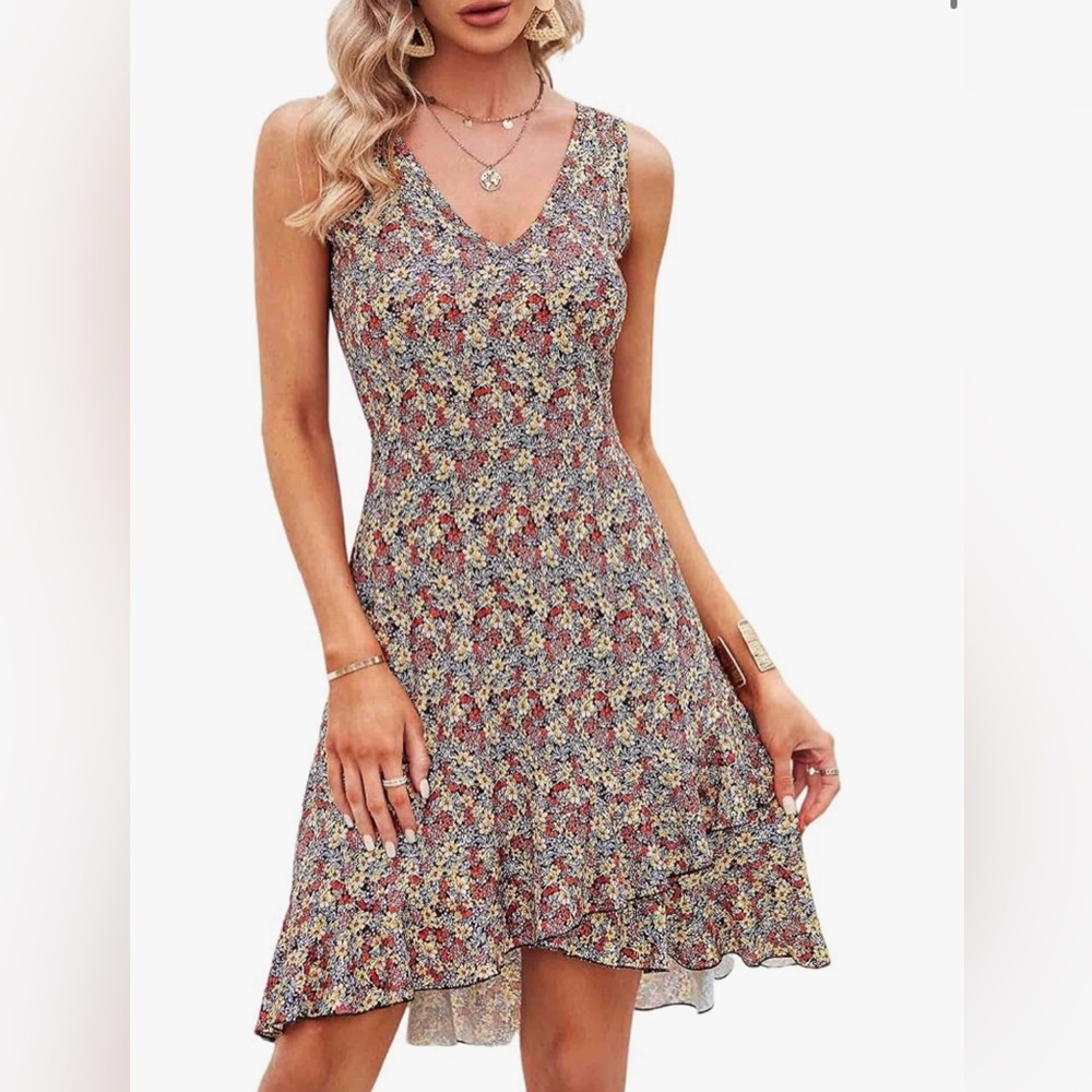 NWOT Loemes Floral V-Neck Ruffled Hem Dress Size L